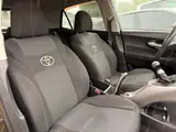 Toyota Auris 2008 — фото 10