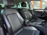 Volkswagen Passat 2018 — фото 10