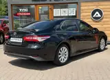 Toyota Camry 2018 — фото 3