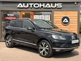 Volkswagen Touareg 2015 — фото 1